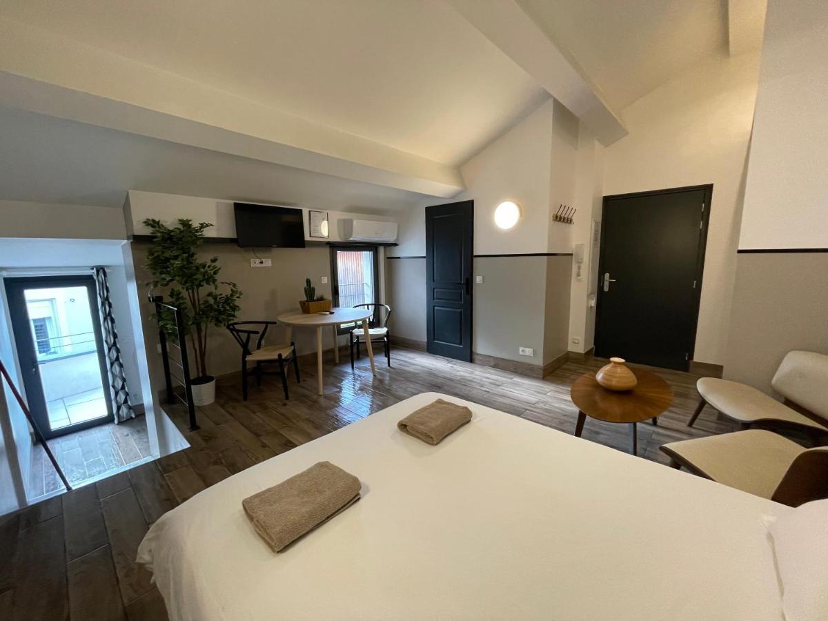 Casa Hotel Aix-en-Provence Esterno foto